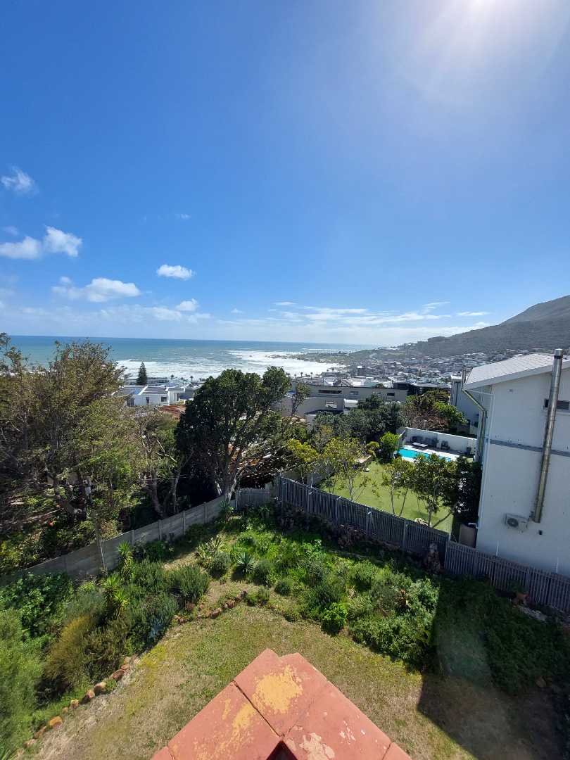 1 Bedroom Property for Sale in Camps Bay Western Cape